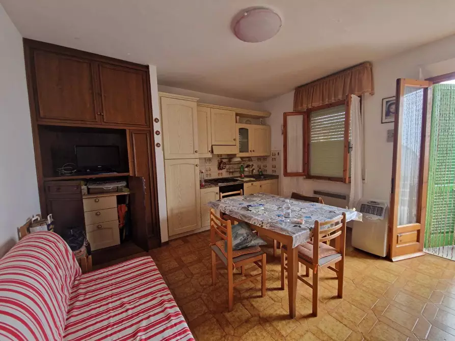 Immagine 5 di Appartamento in vendita  a Rosignano Marittimo