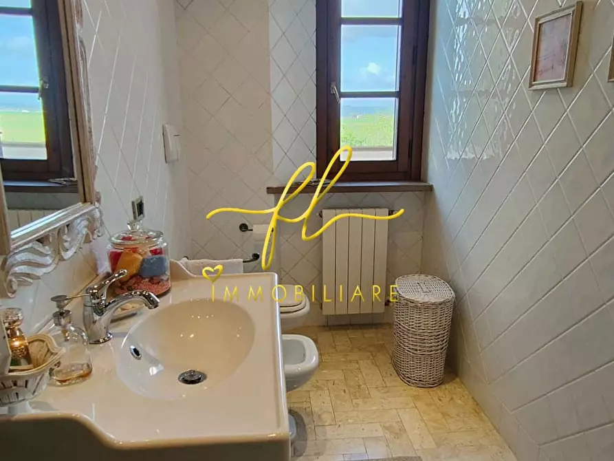 Immagine 32 di Villa in vendita  a Piombino