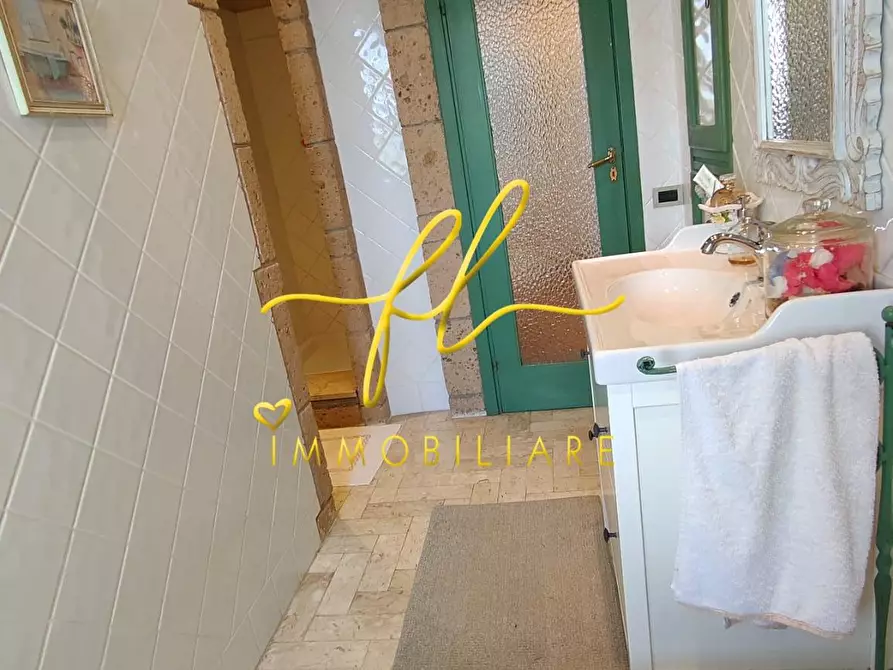 Immagine 34 di Villa in vendita  a Piombino