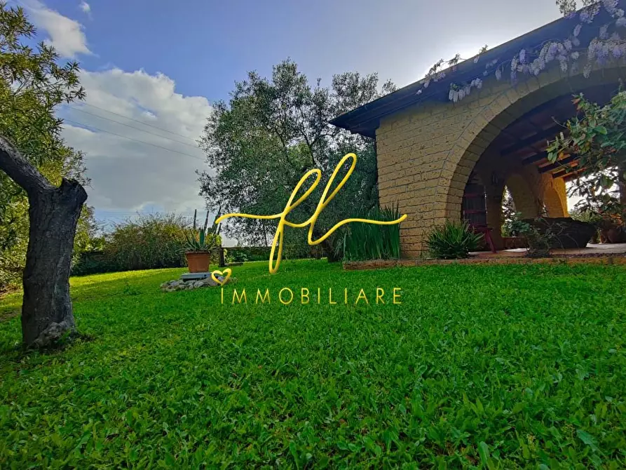 Immagine 43 di Villa in vendita  a Piombino