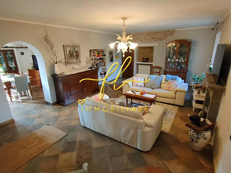 Immagine 11 di Villa in vendita  a Piombino