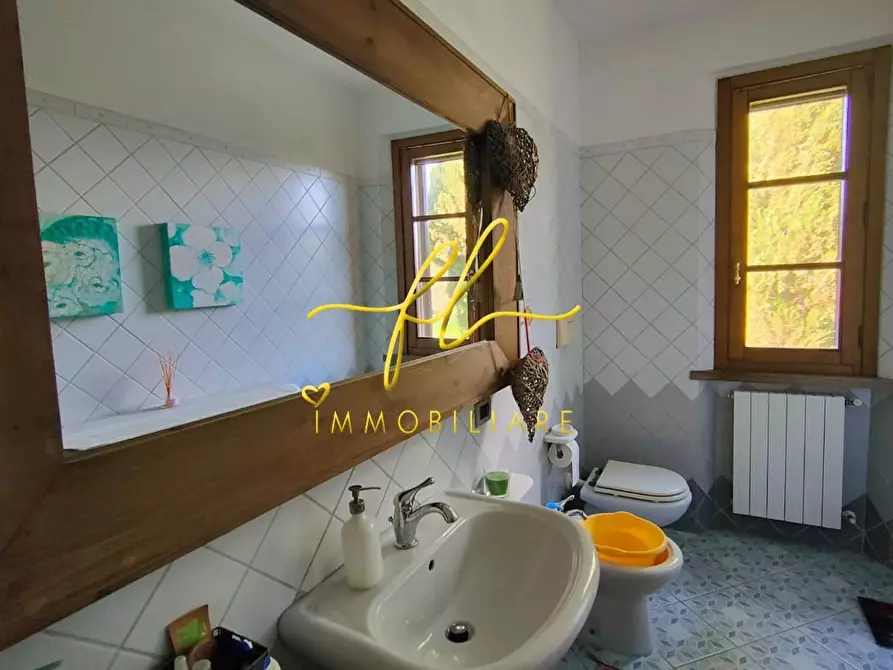 Immagine 25 di Villa in vendita  a Piombino