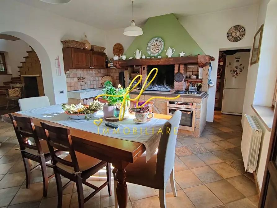 Immagine 19 di Villa in vendita  a Piombino