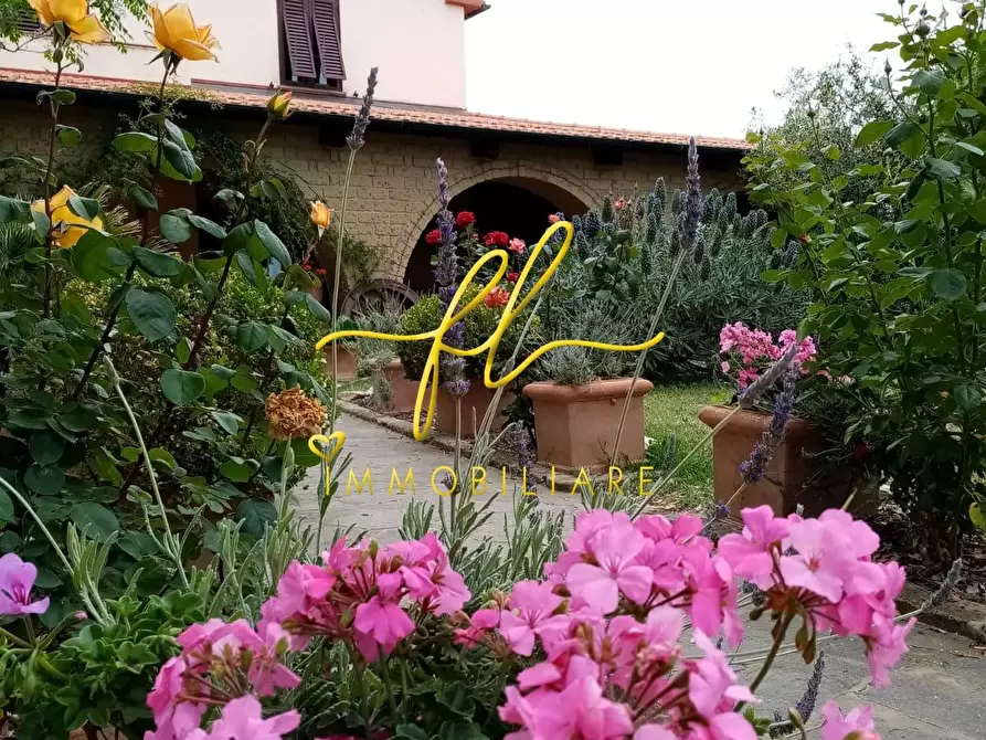 Immagine 36 di Villa in vendita  a Piombino
