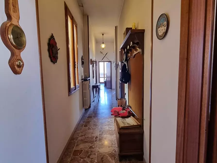 Immagine 5 di Mansarda in vendita  a Colle Di Val D'elsa