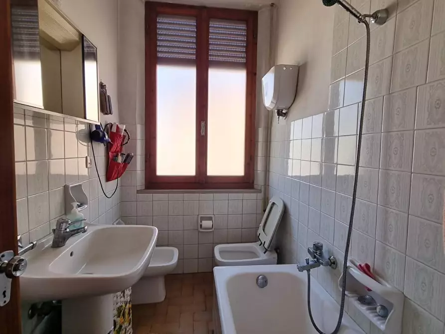 Immagine 9 di Mansarda in vendita  a Colle Di Val D'elsa