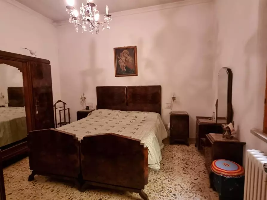 Immagine 31 di Mansarda in vendita  a Colle Di Val D'elsa