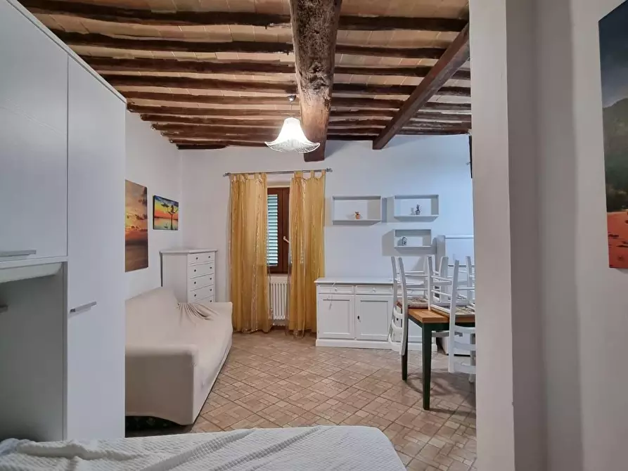 Immagine 37 di Mansarda in vendita  a Colle Di Val D'elsa