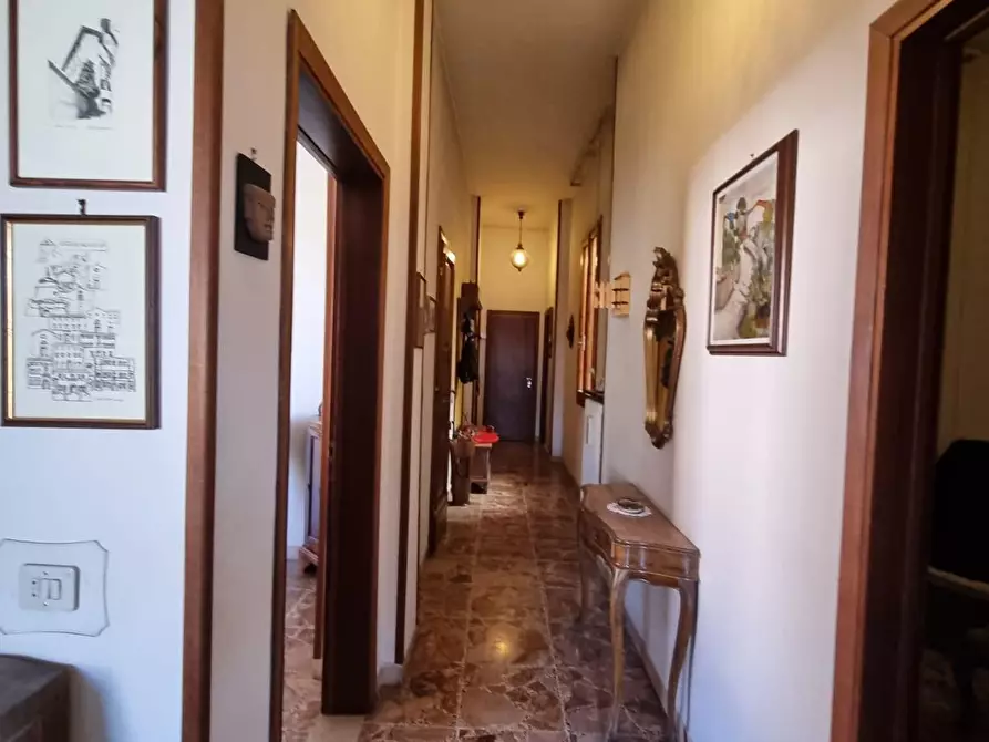 Immagine 19 di Mansarda in vendita  a Colle Di Val D'elsa