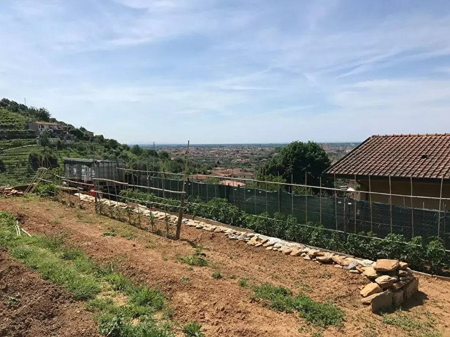 Immagine 2 di Casa indipendente in vendita  a Pietrasanta