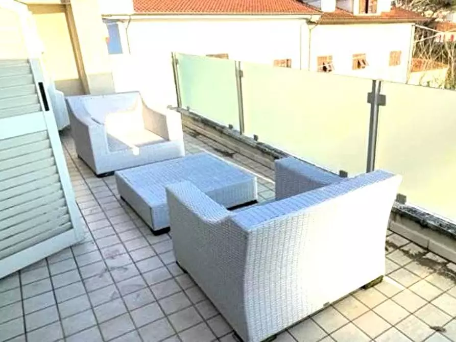 Immagine 16 di Appartamento in vendita  a Massa