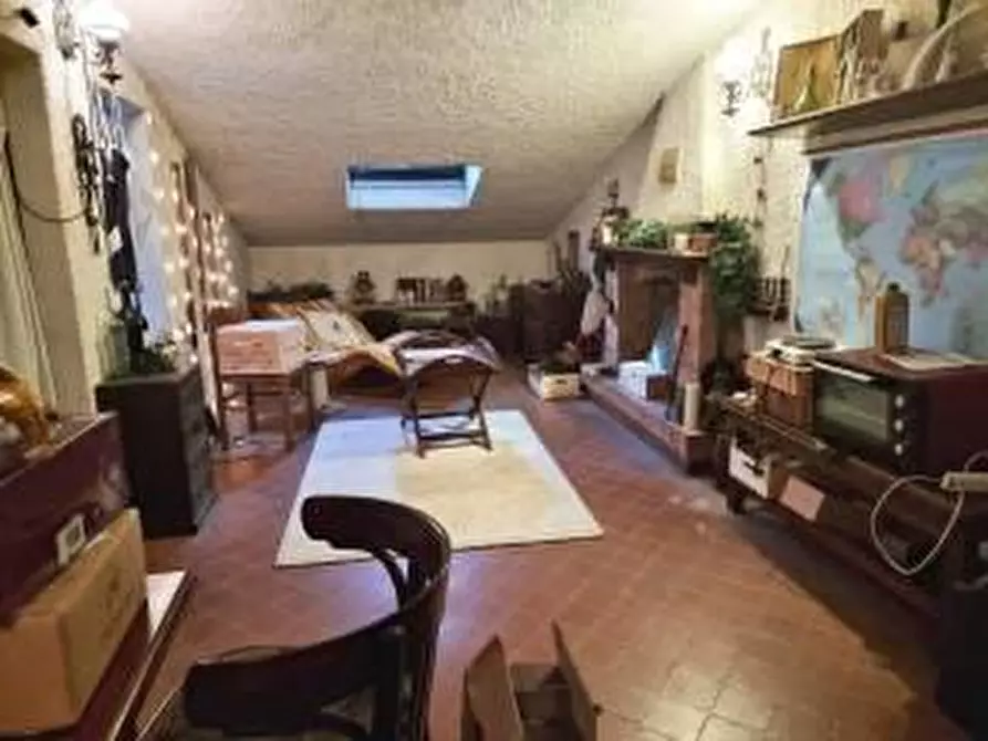 Immagine 24 di Appartamento in vendita  a Camaiore