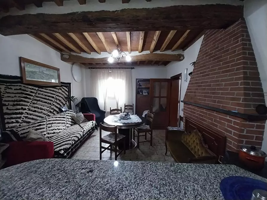 Immagine 4 di Porzione di casa in vendita  a Calci