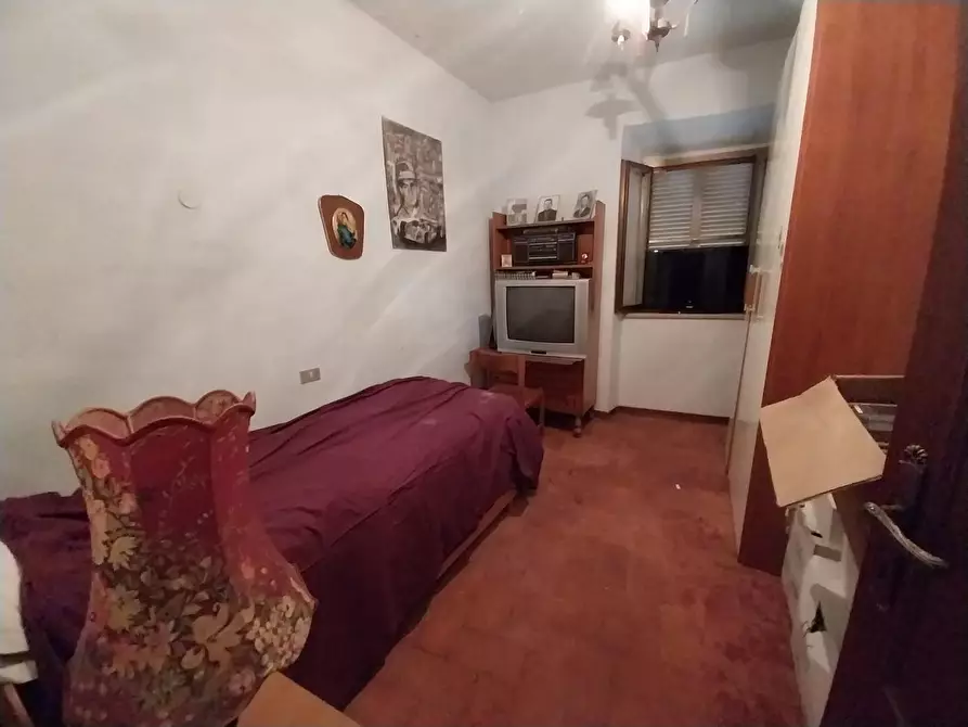 Immagine 12 di Porzione di casa in vendita  a Calci