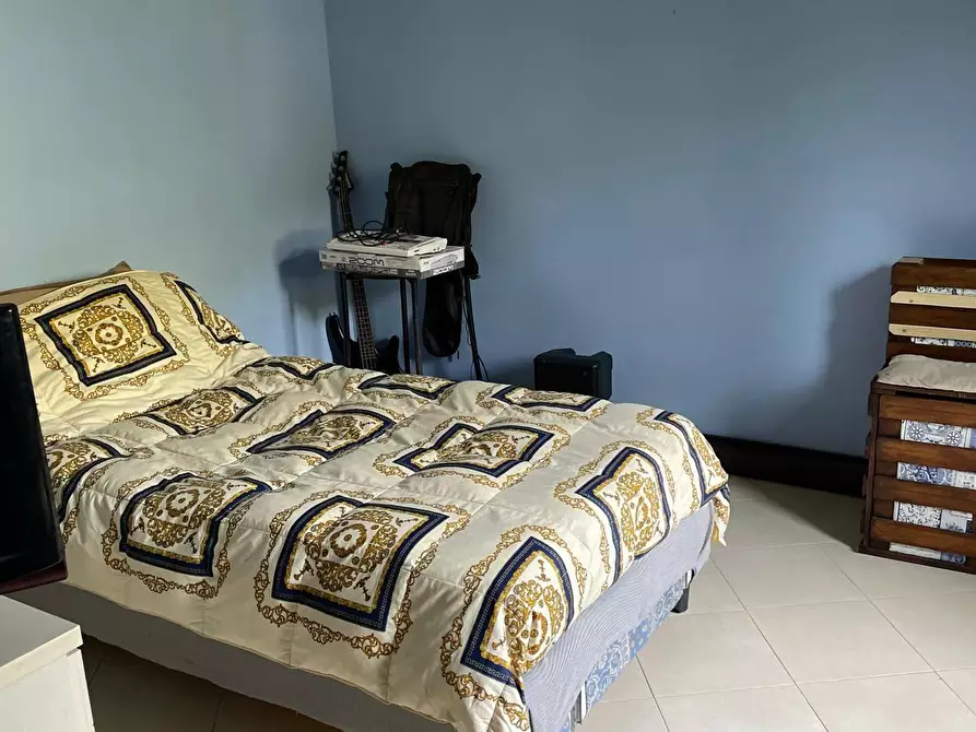 Immagine 13 di Porzione di casa in vendita  a Carrara