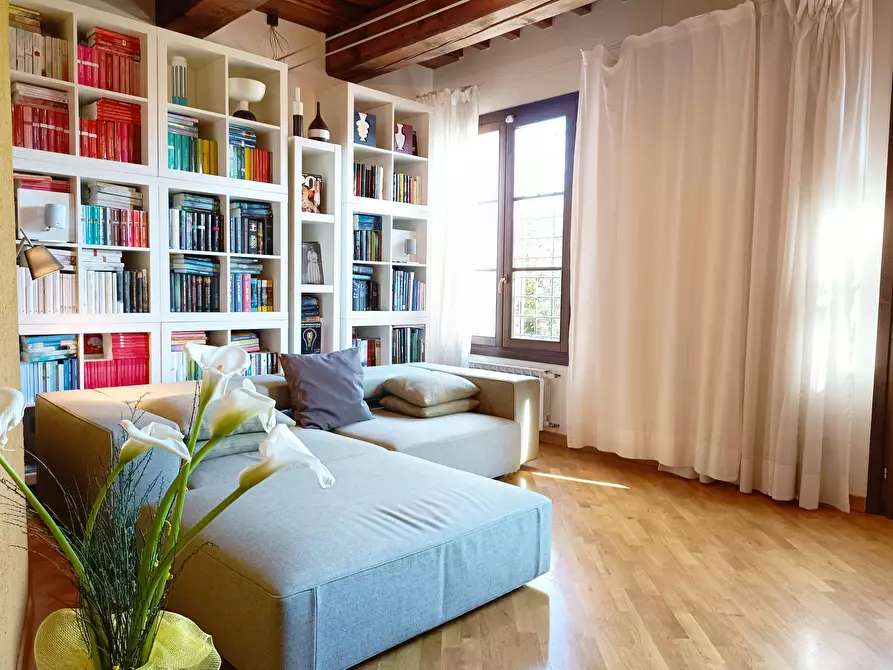 Immagine 7 di Appartamento in vendita  a Montelupo Fiorentino