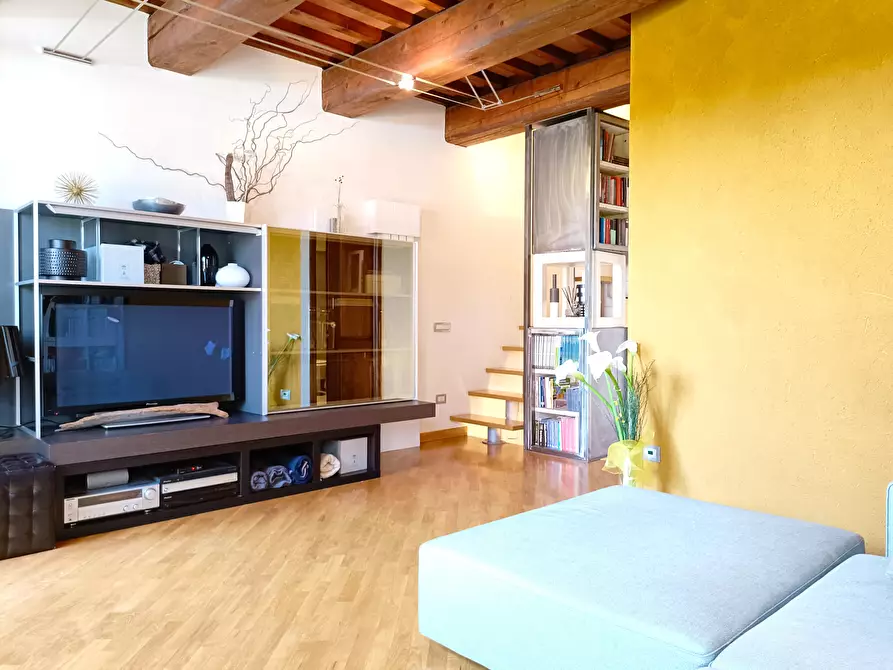 Immagine 8 di Appartamento in vendita  a Montelupo Fiorentino