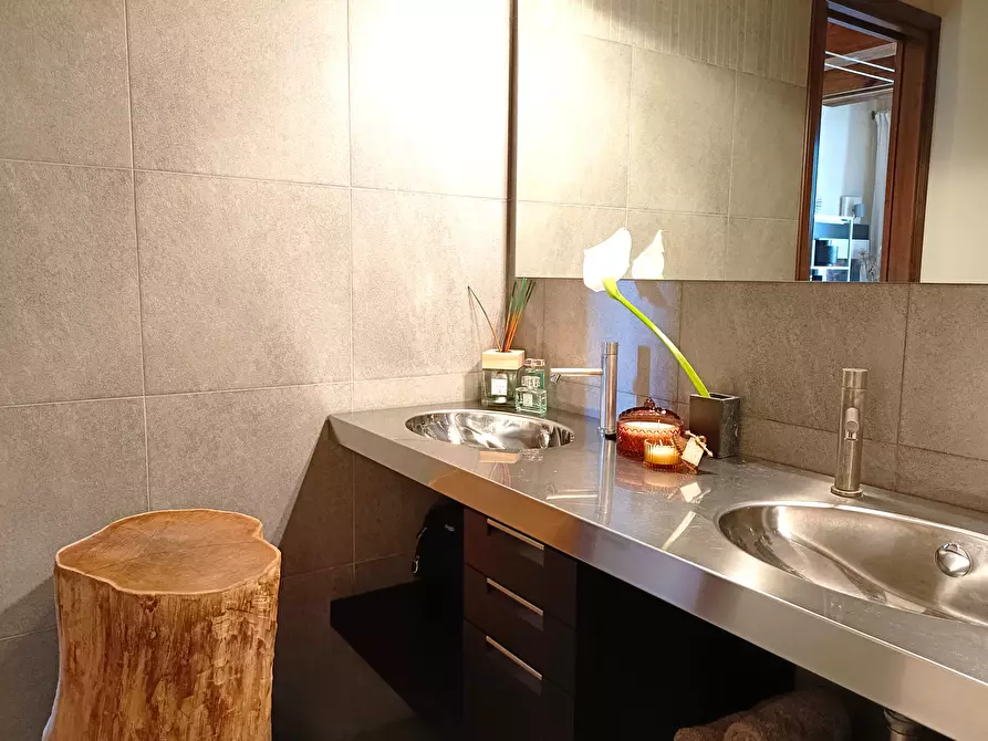 Immagine 40 di Appartamento in vendita  a Montelupo Fiorentino