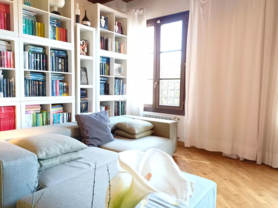 Immagine 12 di Appartamento in vendita  a Montelupo Fiorentino