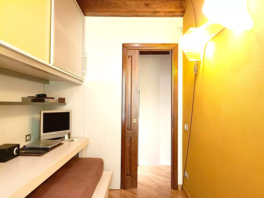 Immagine 36 di Appartamento in vendita  a Montelupo Fiorentino