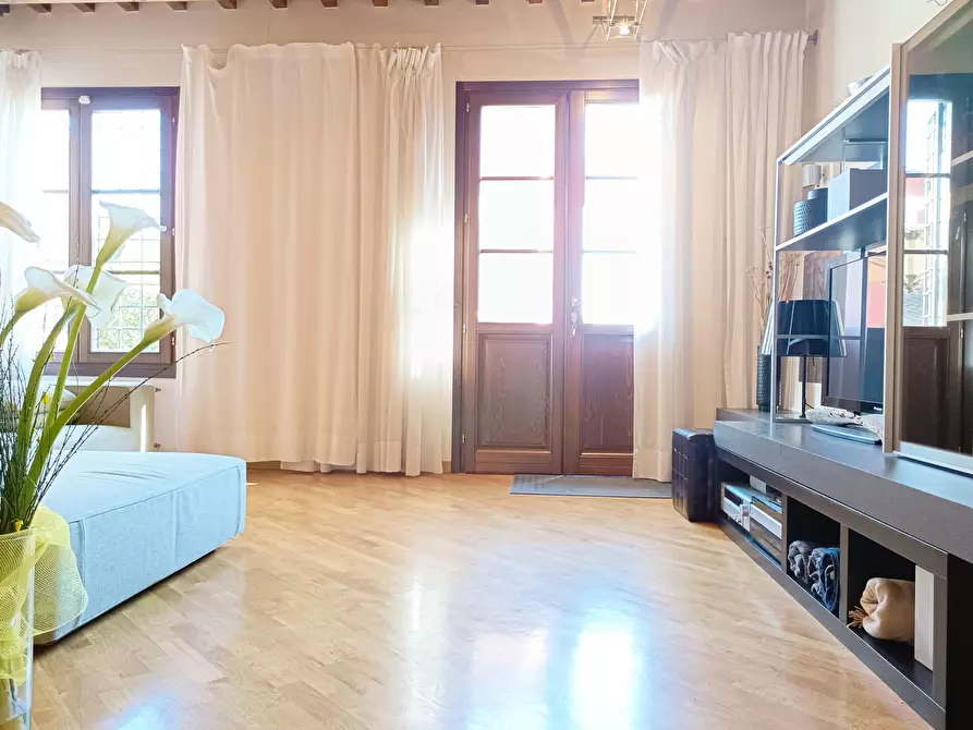 Immagine 10 di Appartamento in vendita  a Montelupo Fiorentino