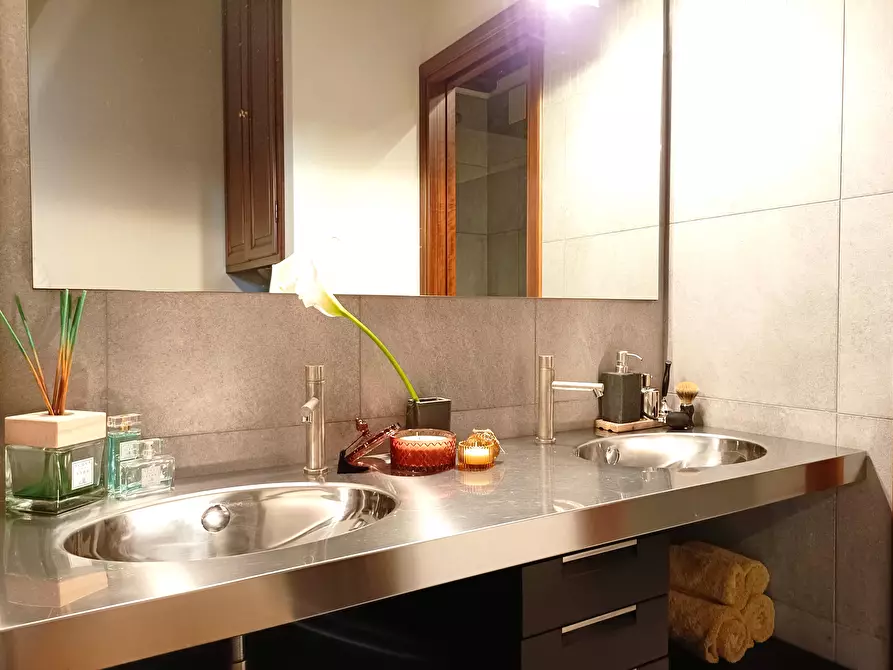 Immagine 39 di Appartamento in vendita  a Montelupo Fiorentino