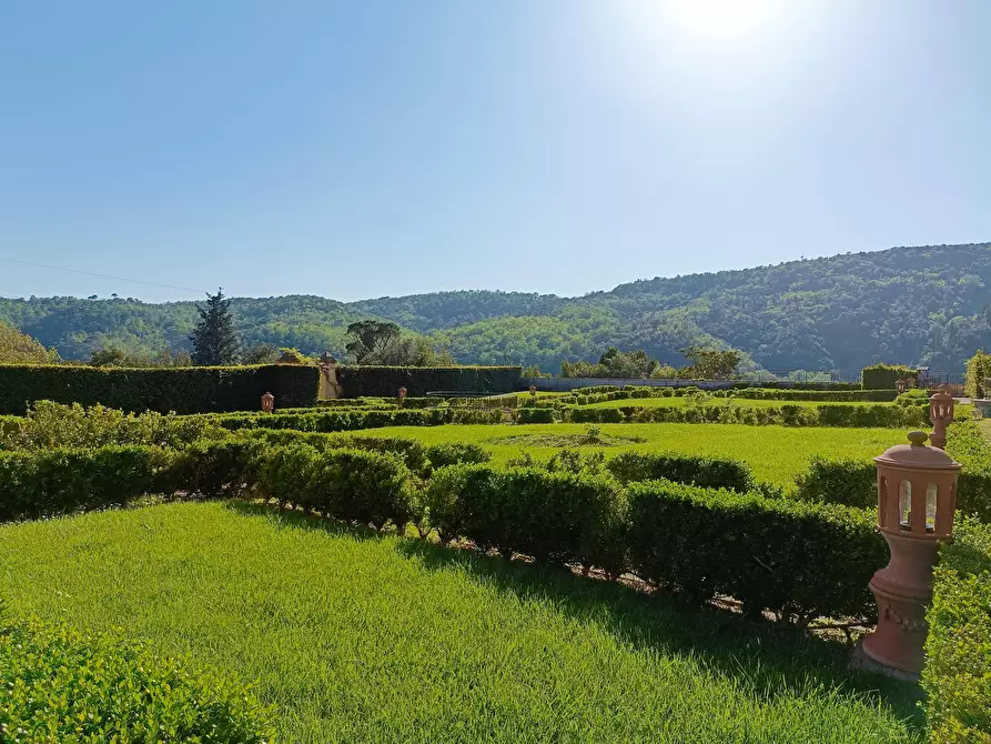 Immagine 46 di Appartamento in vendita  a Montelupo Fiorentino