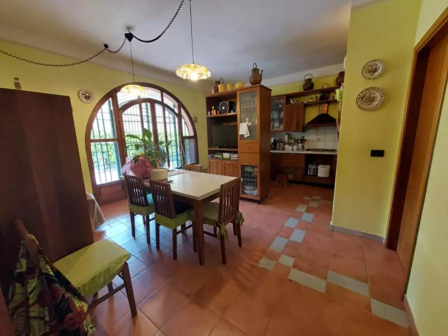 Immagine 20 di Casa colonica in vendita  a Pontedera