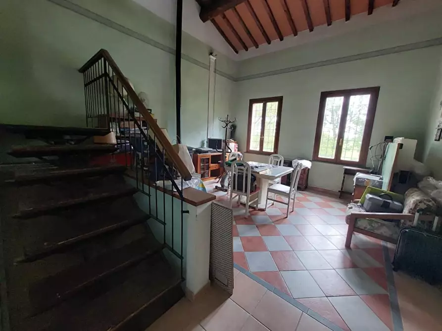 Immagine 44 di Casa colonica in vendita  a Pontedera