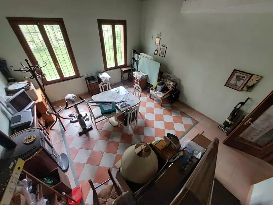 Immagine 47 di Casa colonica in vendita  a Pontedera