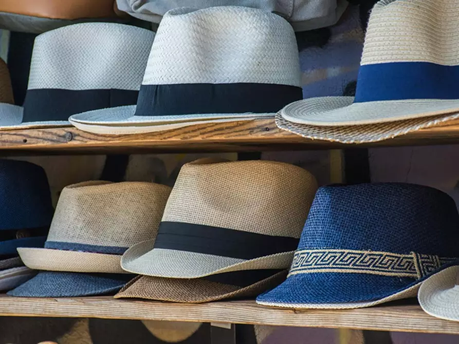 Immagine 6 di Attività commerciale in affitto  a Empoli