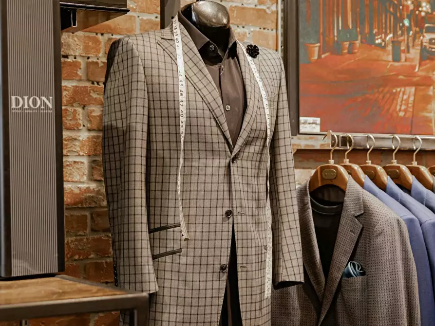 Immagine 20 di Attività commerciale in affitto  a Empoli