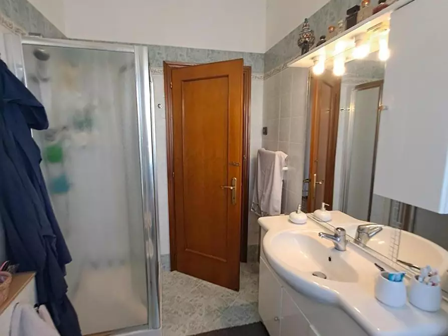 Immagine 36 di Appartamento in vendita  a Livorno