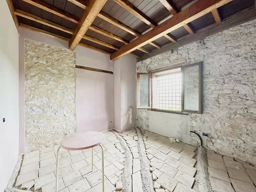 Immagine 11 di Terratetto in vendita  a Lucca