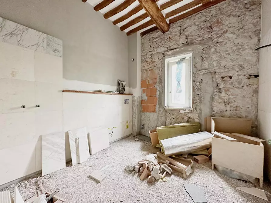 Immagine 10 di Terratetto in vendita  a Lucca