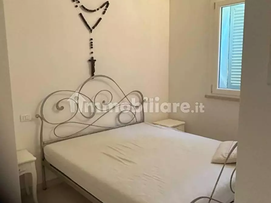 Immagine 13 di Villa in vendita  a Montignoso