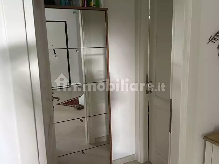 Immagine 9 di Villa in vendita  a Montignoso