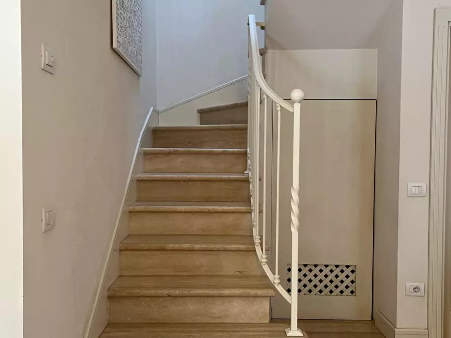 Immagine 12 di Casa indipendente in affitto  a Forte Dei Marmi