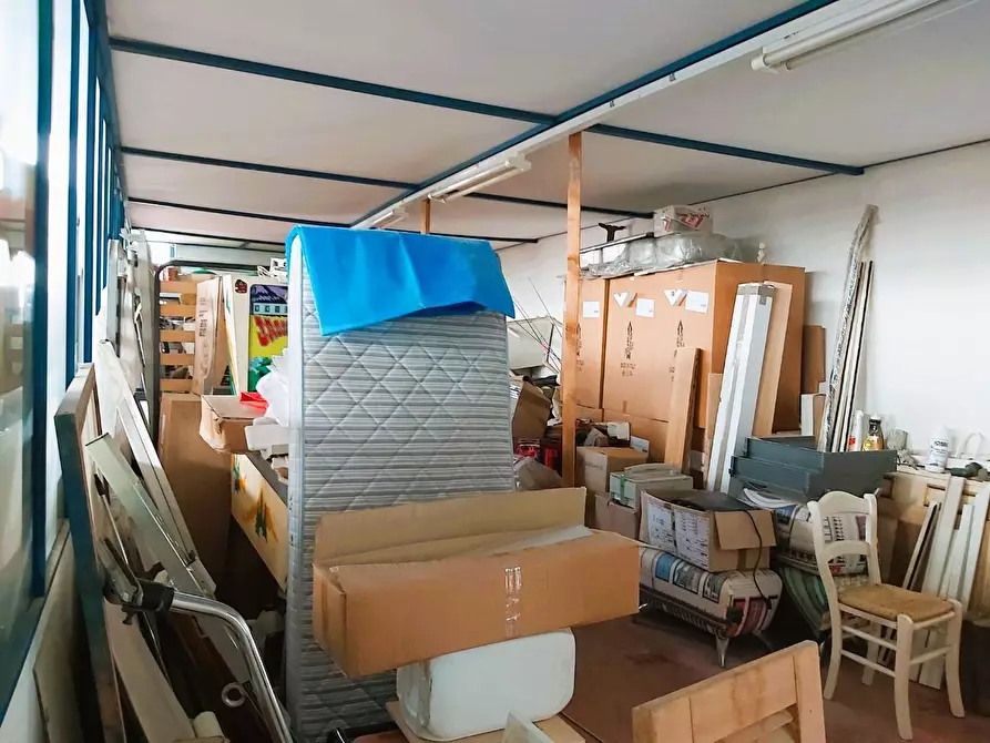 Immagine 5 di Attività artigianale in vendita  a Ponsacco