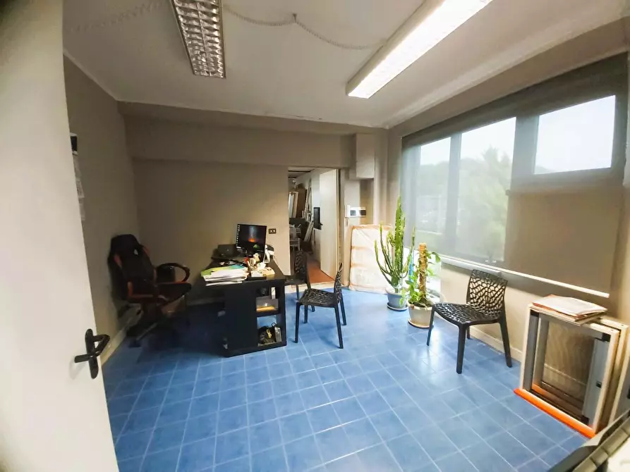 Immagine 11 di Attività artigianale in vendita  a Ponsacco