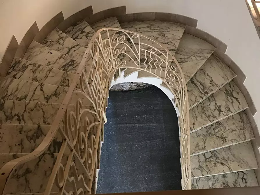 Immagine 32 di Casa indipendente in vendita  a Castelfranco Di Sotto