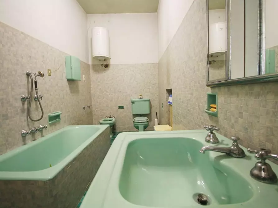 Immagine 19 di Immobile di prestigio in vendita  a Cerreto Guidi