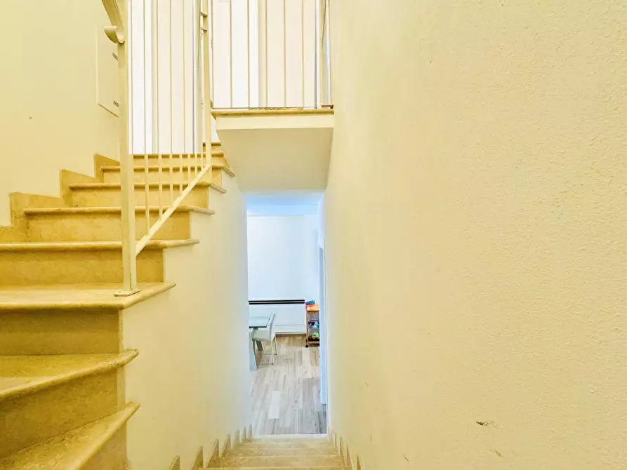 Immagine 33 di Villetta a schiera in vendita  a Pietrasanta