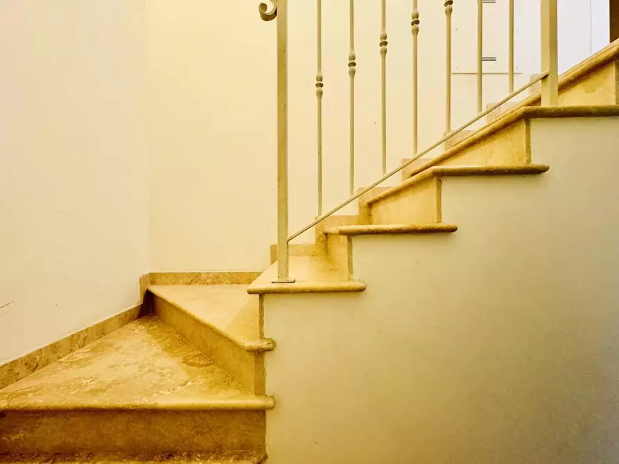 Immagine 16 di Villetta a schiera in vendita  a Pietrasanta