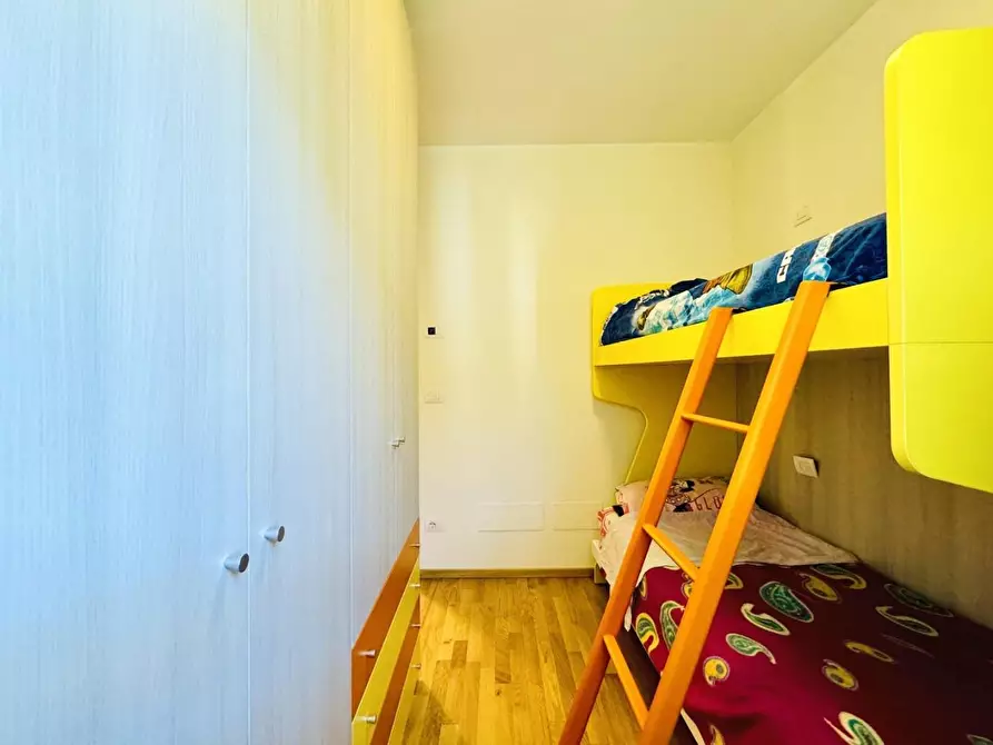 Immagine 29 di Villetta a schiera in vendita  a Pietrasanta