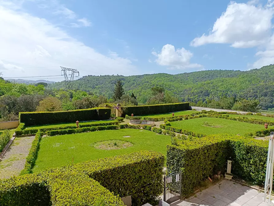 Immagine 39 di Appartamento in vendita  a Montelupo Fiorentino