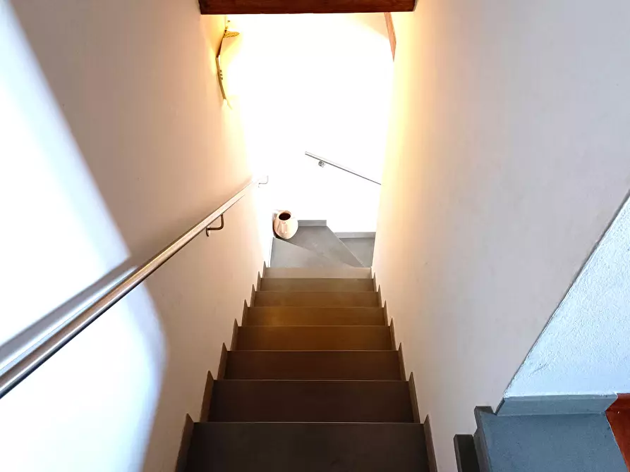 Immagine 33 di Appartamento in vendita  a Montelupo Fiorentino