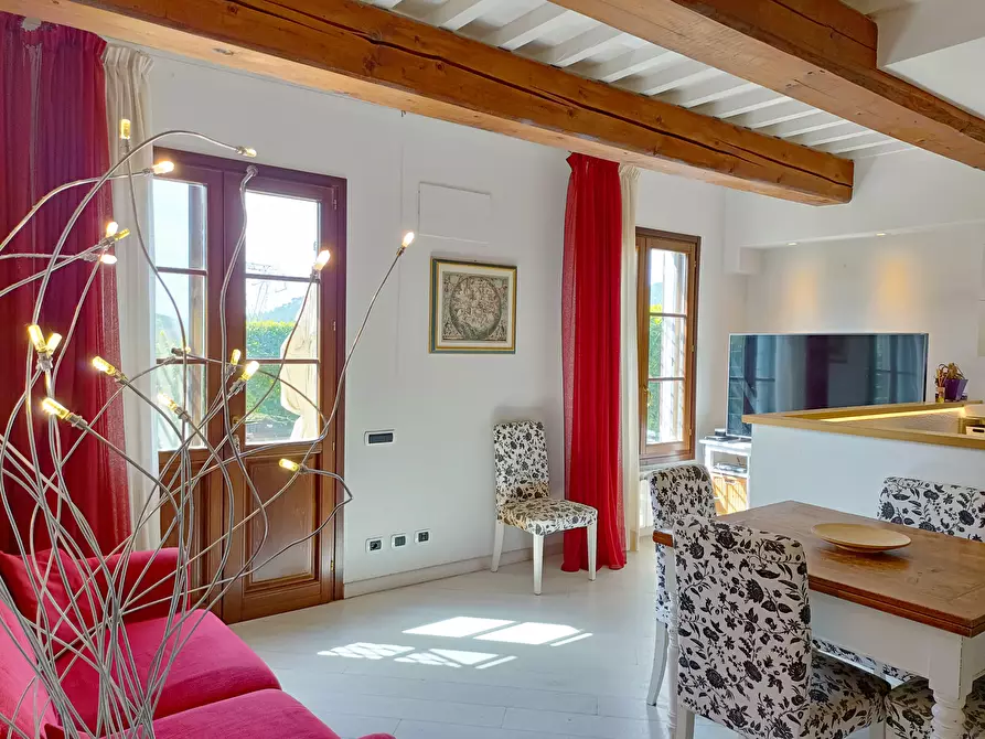 Immagine 11 di Appartamento in vendita  a Montelupo Fiorentino