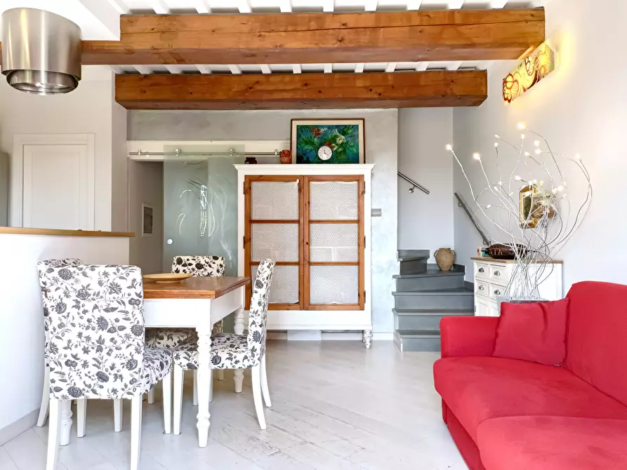 Immagine 18 di Appartamento in vendita  a Montelupo Fiorentino