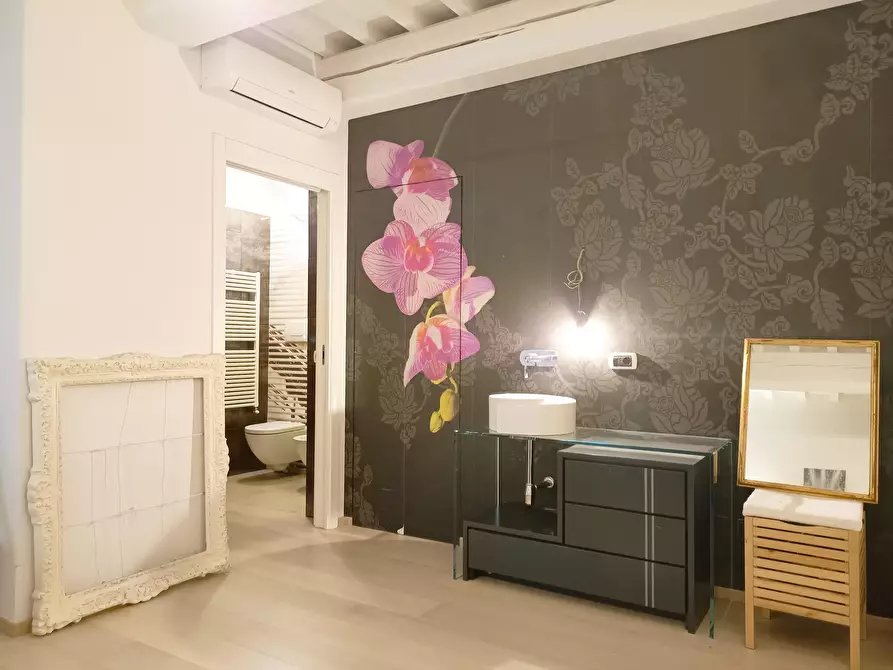 Immagine 27 di Appartamento in vendita  a Montelupo Fiorentino